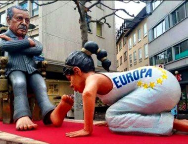 Μήνυμα Ρ.Τ.Ερντογάν στην Δύση: «Oι σύμμαχοί μας να σεβαστούν το αποτέλεσμα του δημοψηφίσματος»